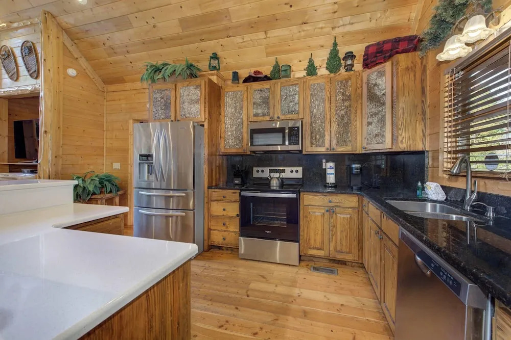 Cabin w/ Hot Tub, Theater & Views - Sleeps 22