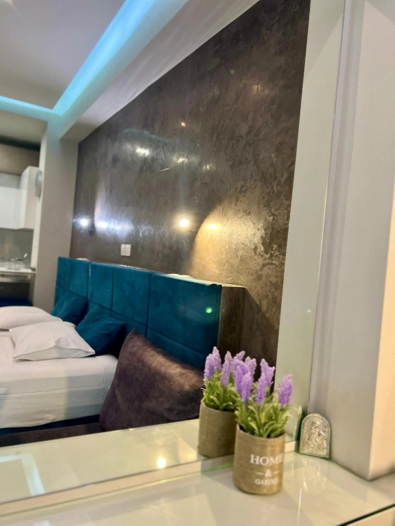Emerald Lux Apartment