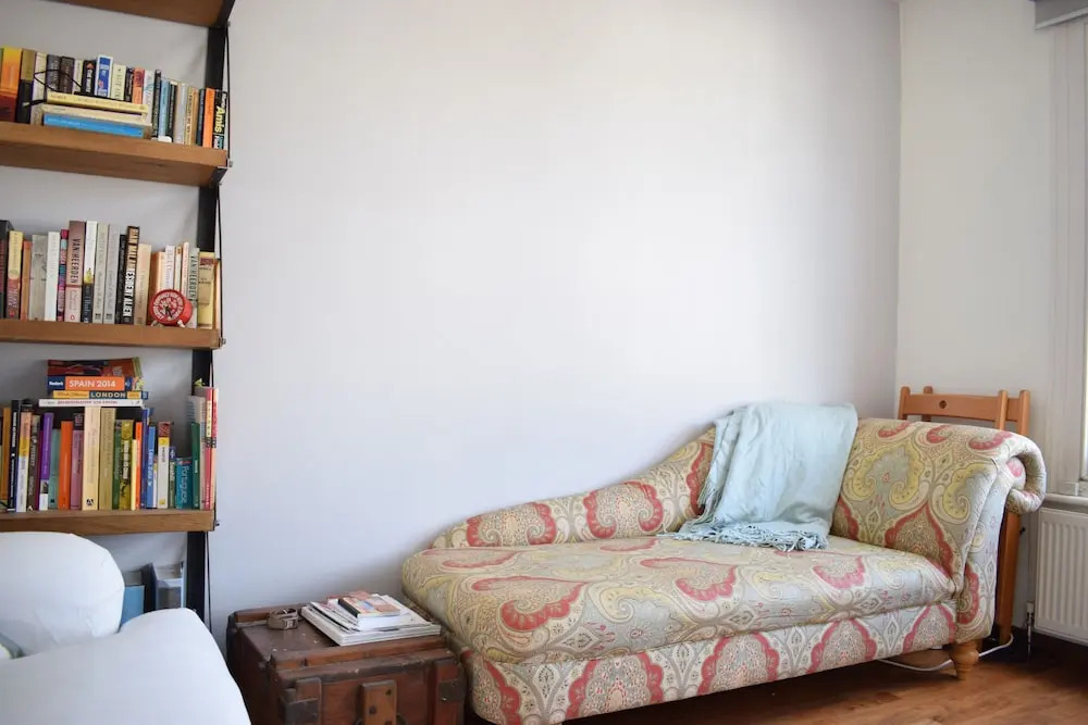 Top Floor 2 Bedroom Apartment in Hackney
