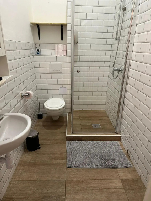 Brand new - 2BR/Sleeps 7 / Netflix + Nespresso (AF56A)