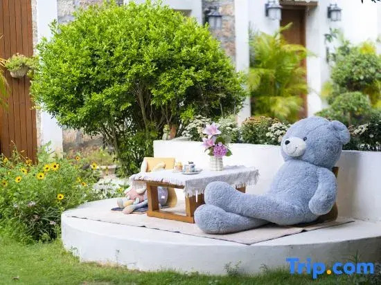 Weizhou Island Air Garden Homestay (Colorful Beach Shell Beach Branch)