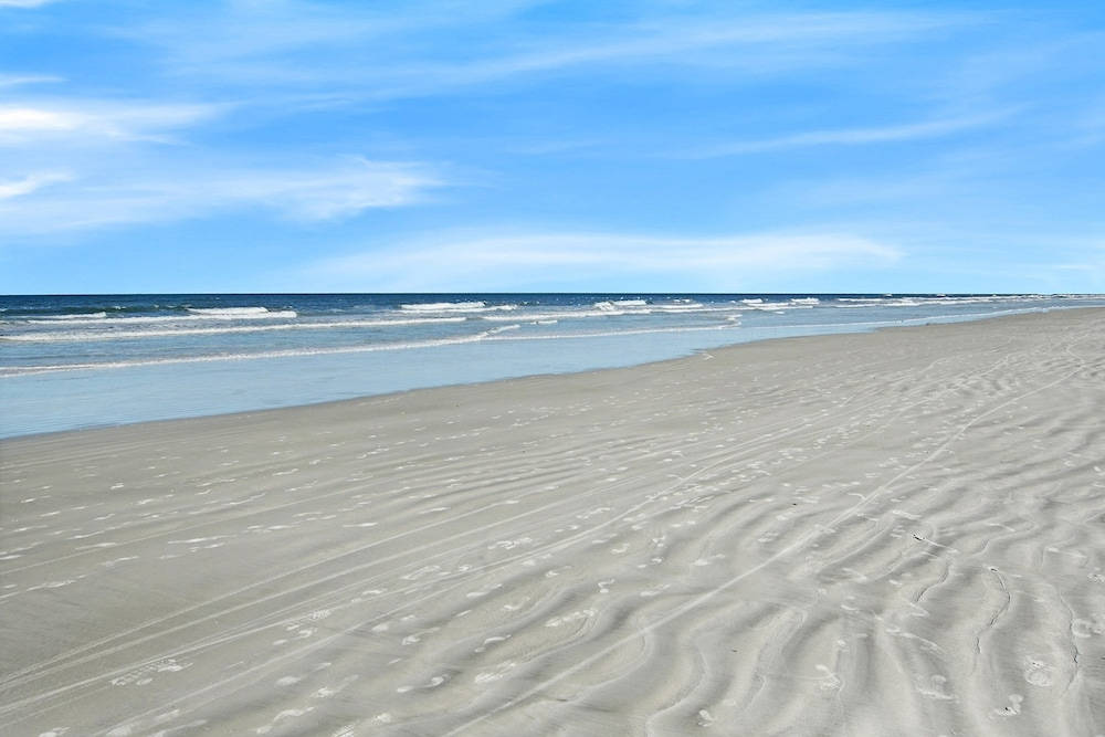NSB Point East 302 - Just Beachy