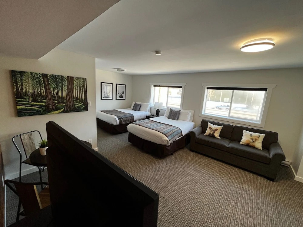 Snow Valley Lodging