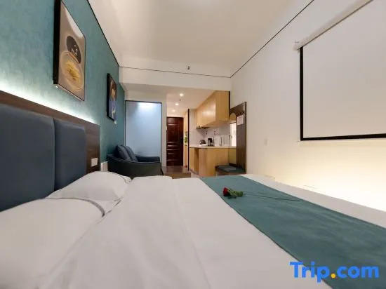 Yuemei  Hotel (Zhengzhou Huanghe University Science Technology South Third Ring Road Subway Station)