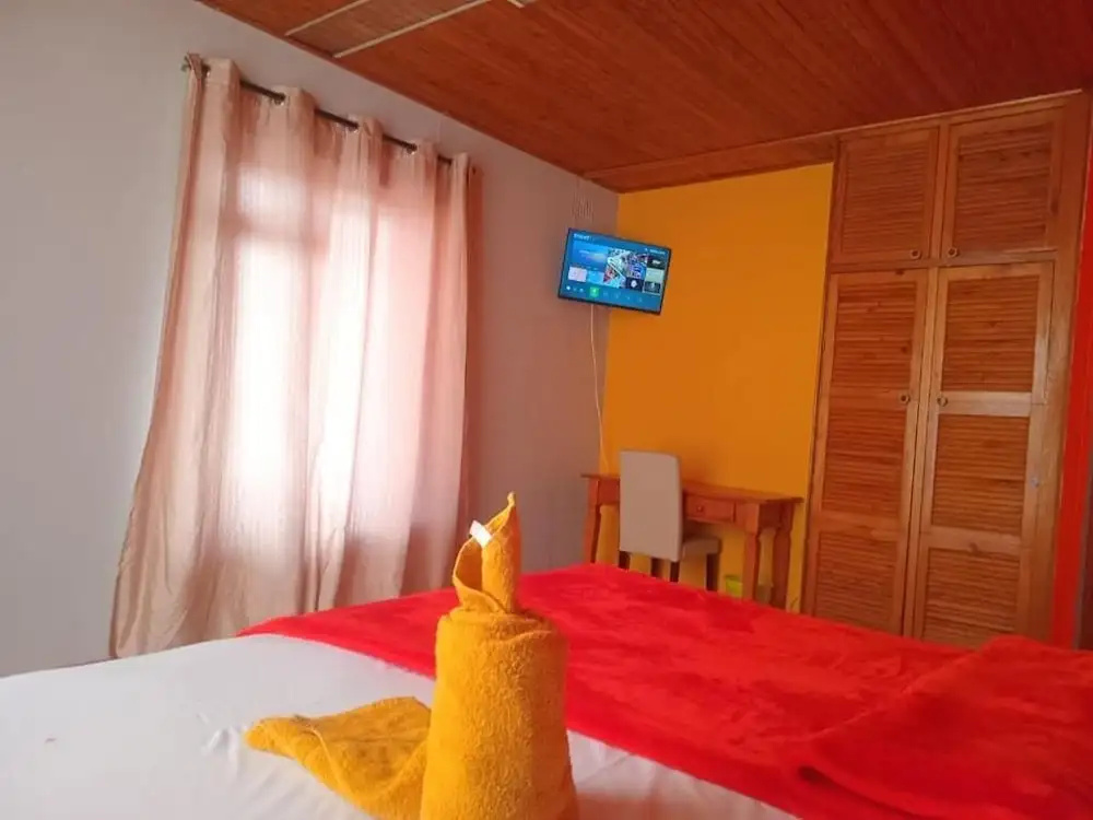 Neo & Ruks Guest Houses