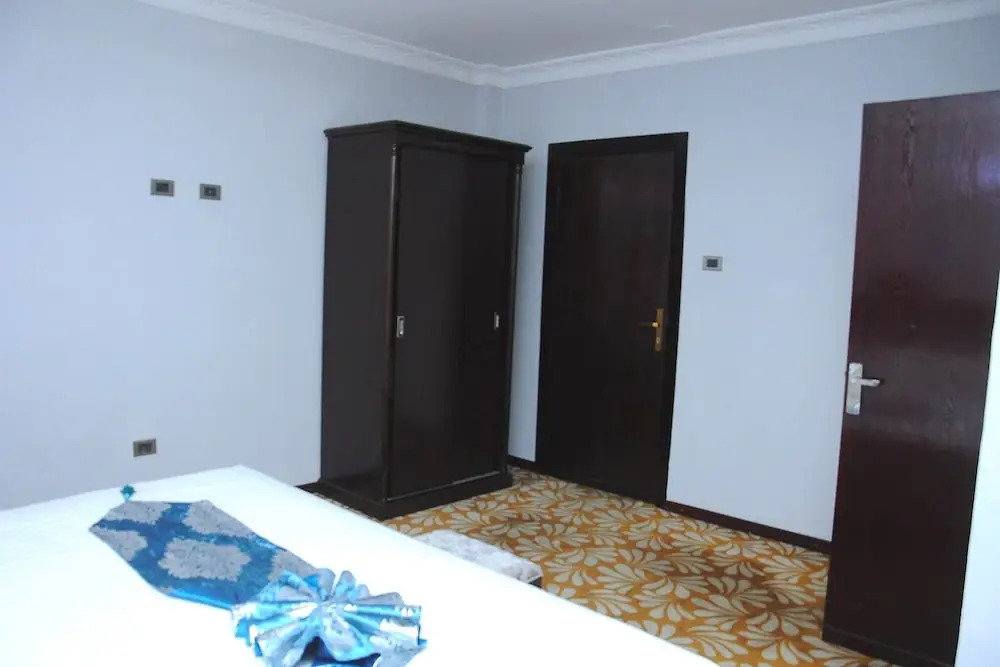 Ras Amba Hotel