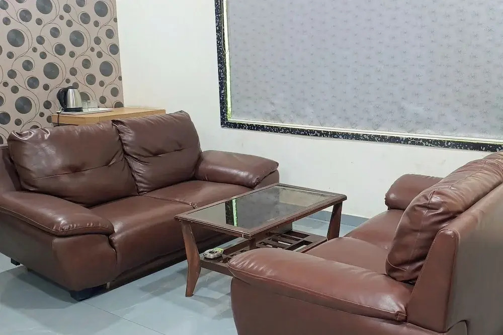 Hotel Stay Inn near Bhiwandi Thane Railway Station