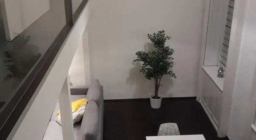 Kodaly Art Apartment