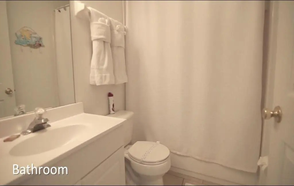 Fabulous 4 Bedrooms Villa 3 Bath with Private Pool 15 Min to Disney