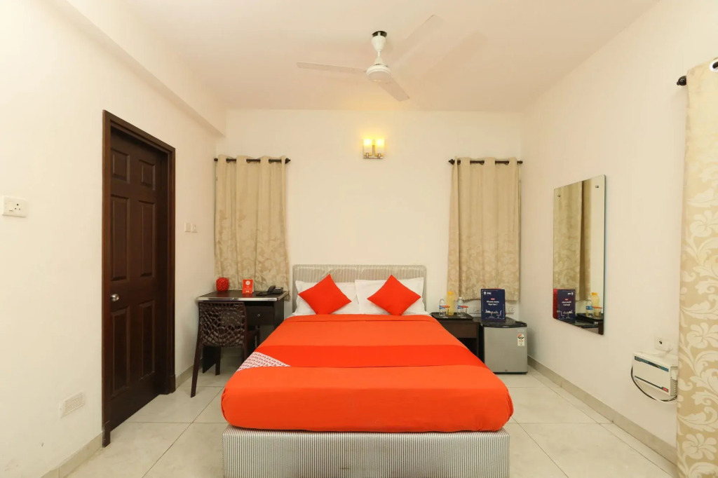 OYO 37 SilverKey Thuraipakkam