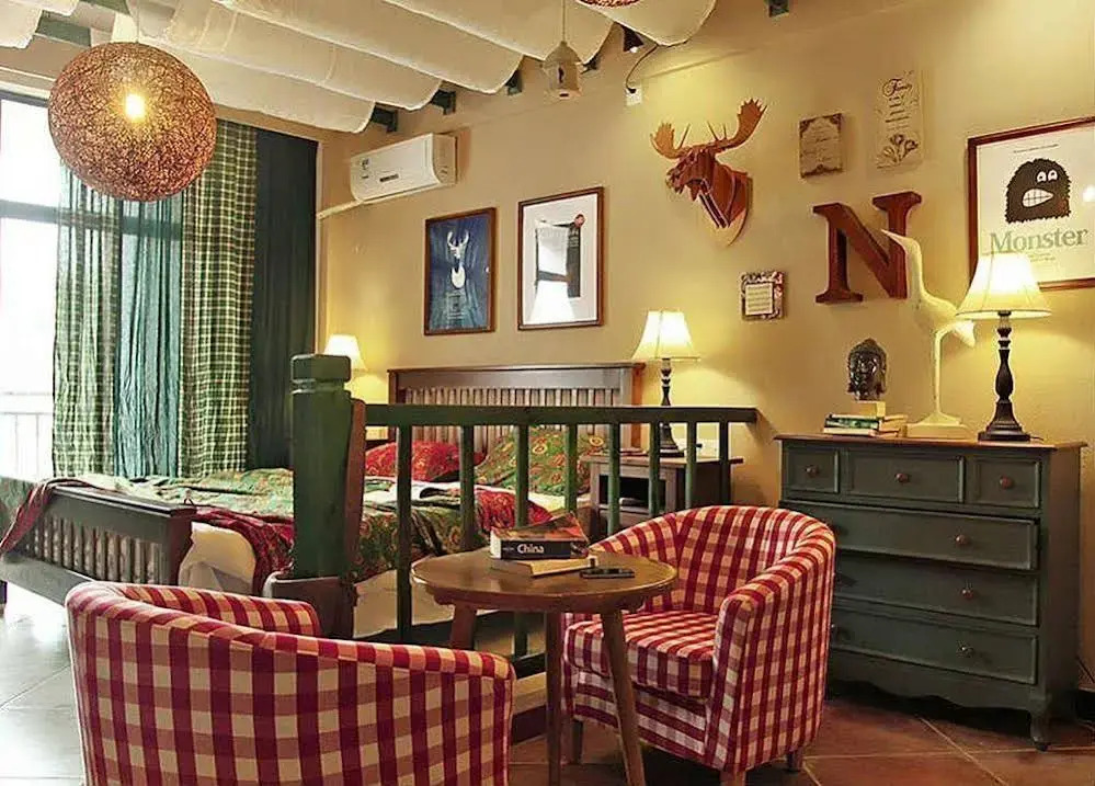 Sanya Onlyblue Art inn