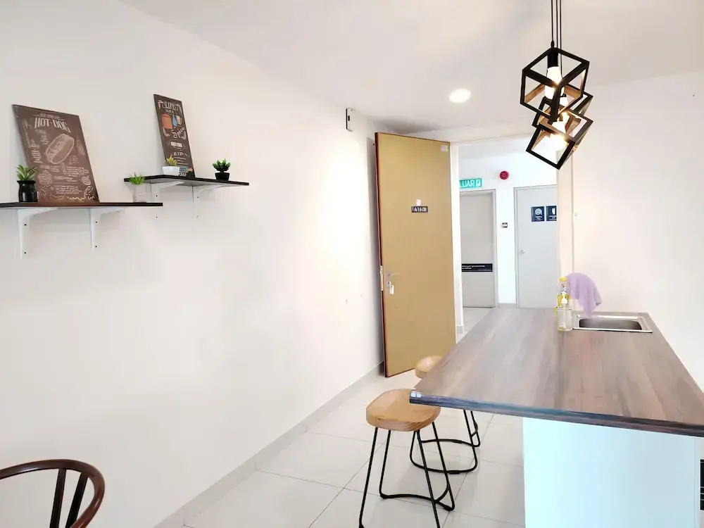 Cityview Southkey 2BR2FREE 16FL By Natol