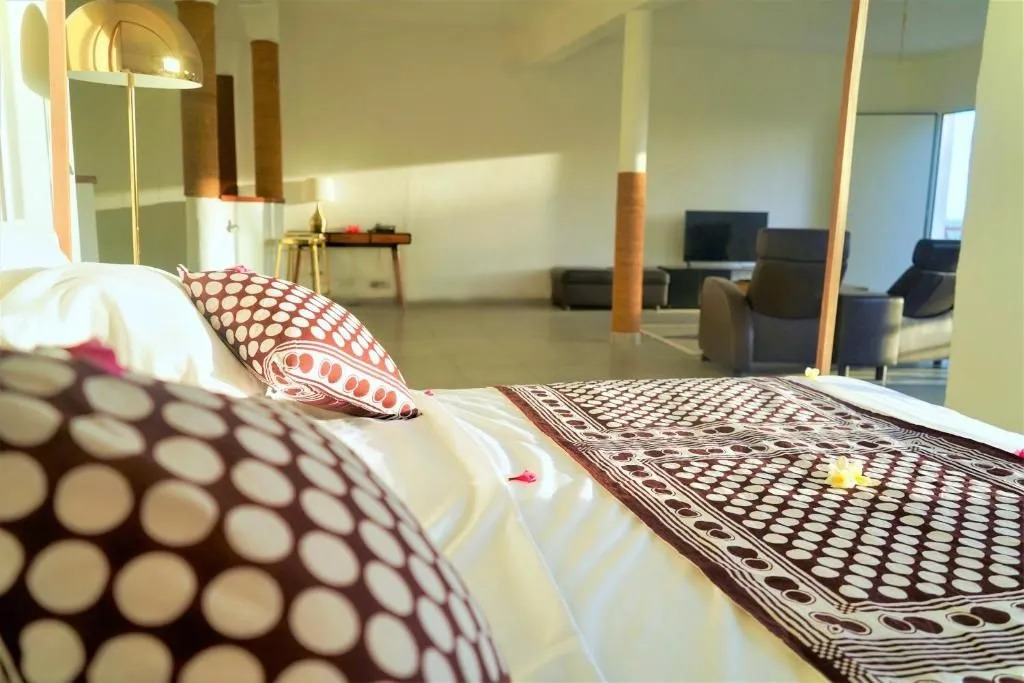 Al Camar Lodge