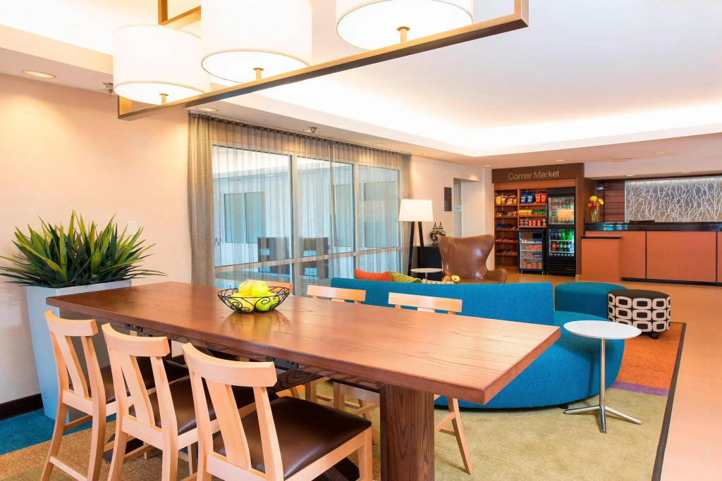 Fairfield Inn & Suites by Marriott Bloomington