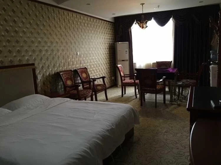 Yaxiya Business Hotel