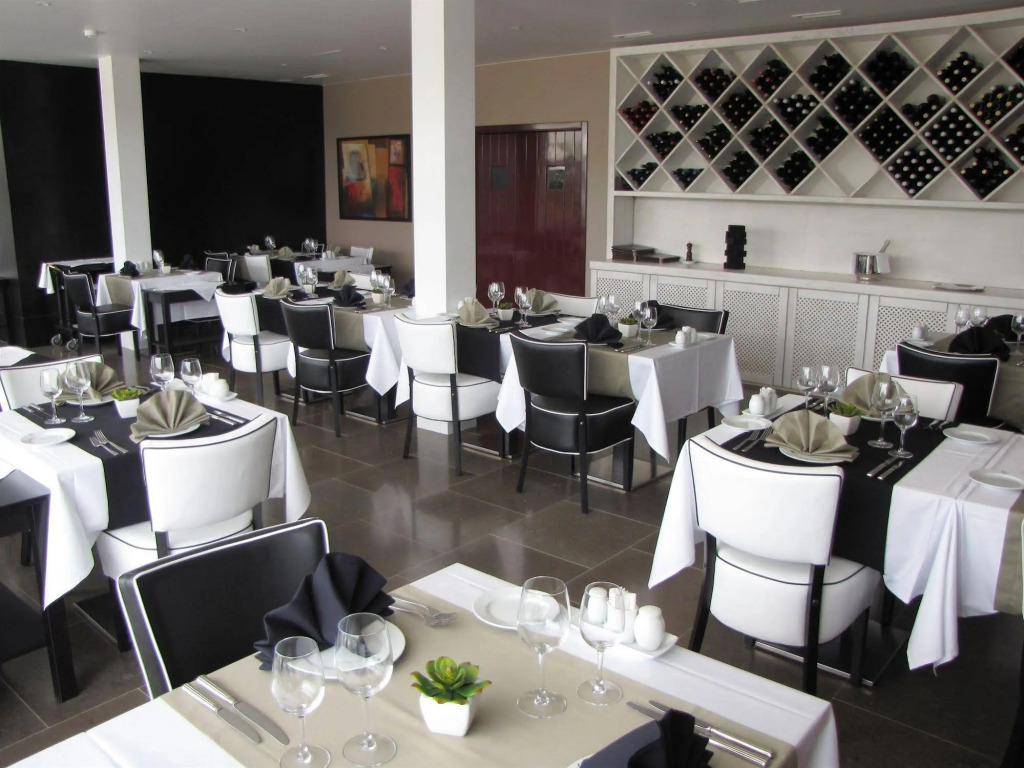 Horta da Moura by WOT Signature