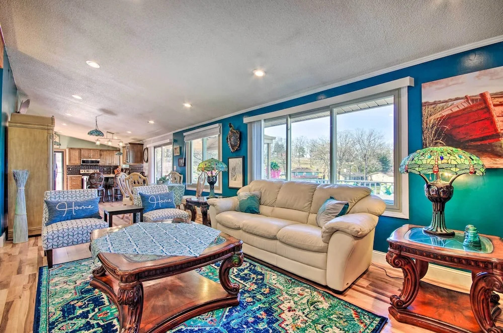 Private Dock, Waterfront Views! Sunrise Beach Home