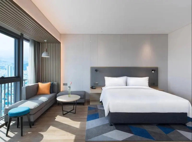 Holiday Inn Express Shenzhen Haiyuan City