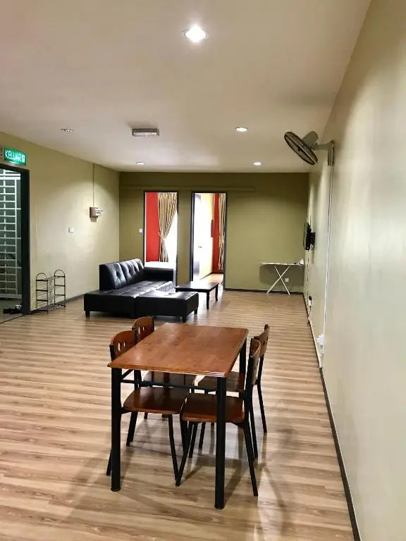 SS Homestay Borneo Housing SL4