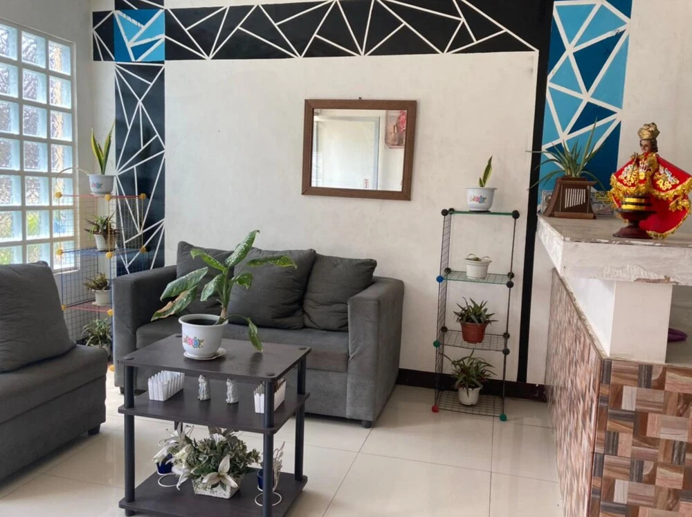 Carisil Bldg by OYO Rooms