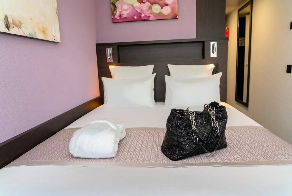 Hotel Rousseau