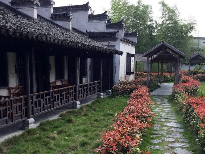 Xidi Travel Lodge