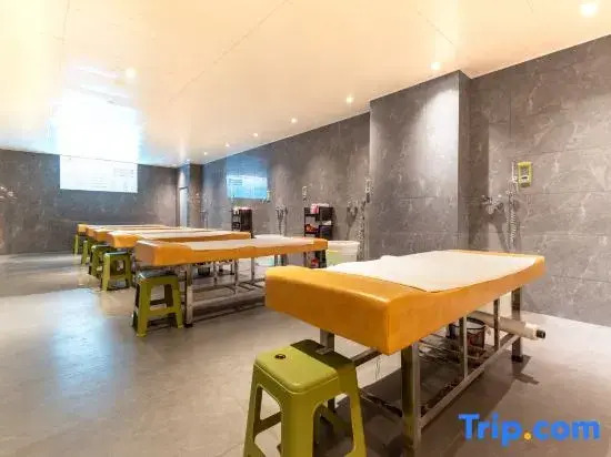 Yougu Hotel (Baoding Red Star Macalline)