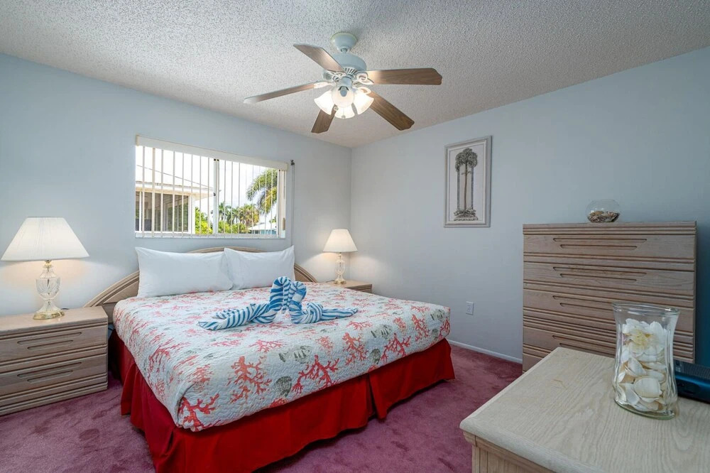 5394 Palmetto St - Villa Palmetto by Coastal Vacation Properties
