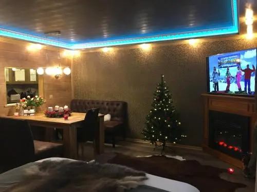 Golden Gapa River Luxury Apartment 16