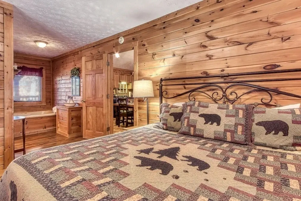 Er102 - Barbara Great Location! Close To Town 2 Bedroom Cabin by RedAwning