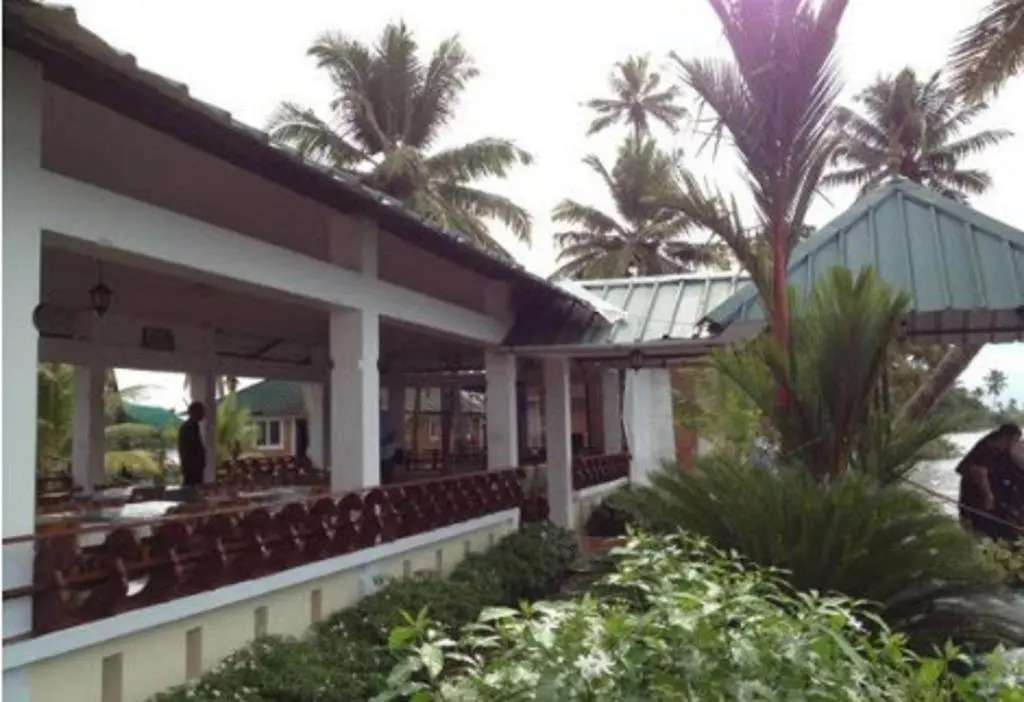Riverine Resort
