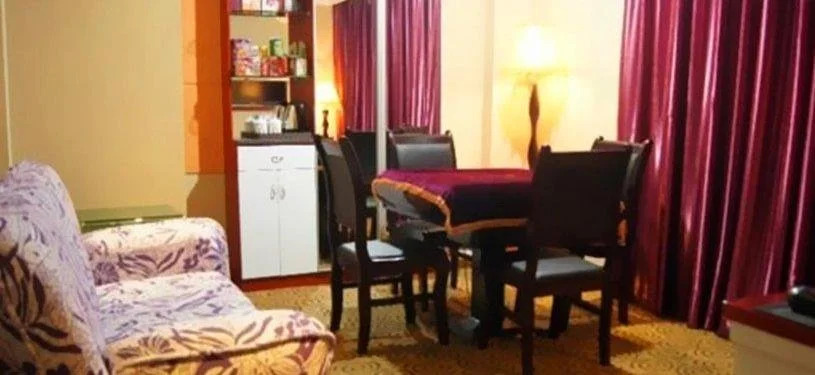 Lichuan 2012 Boutique Hotel