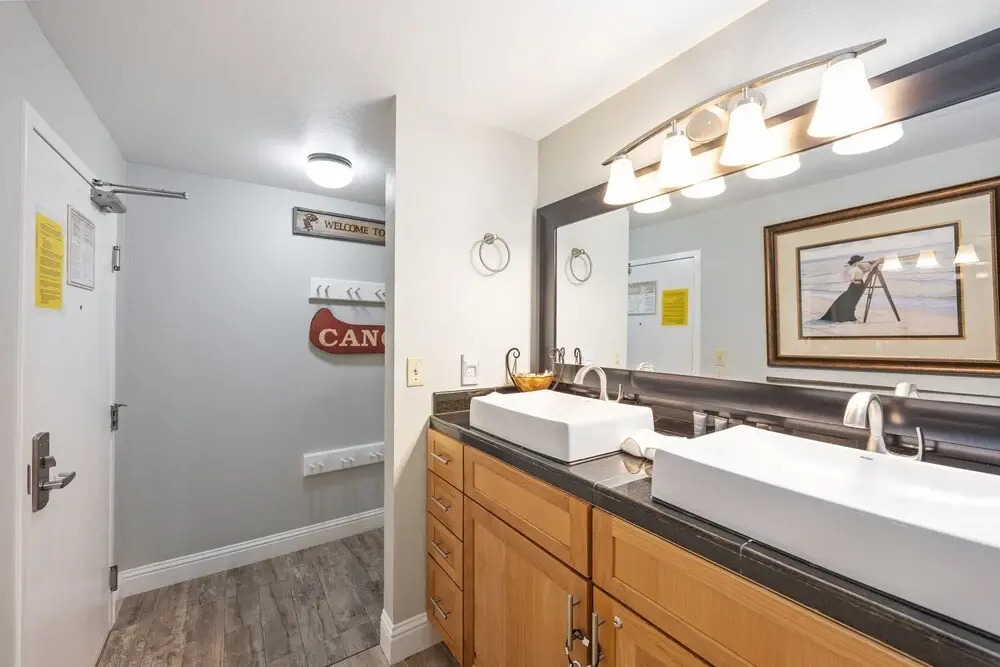 125 Bldg B Condo