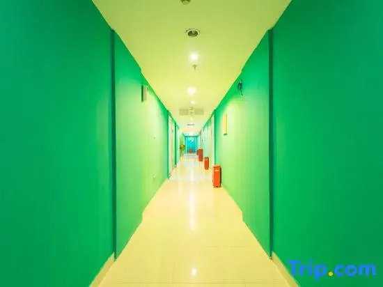 Yuebanwan Hotel Chongqing University Town Xijie Branch