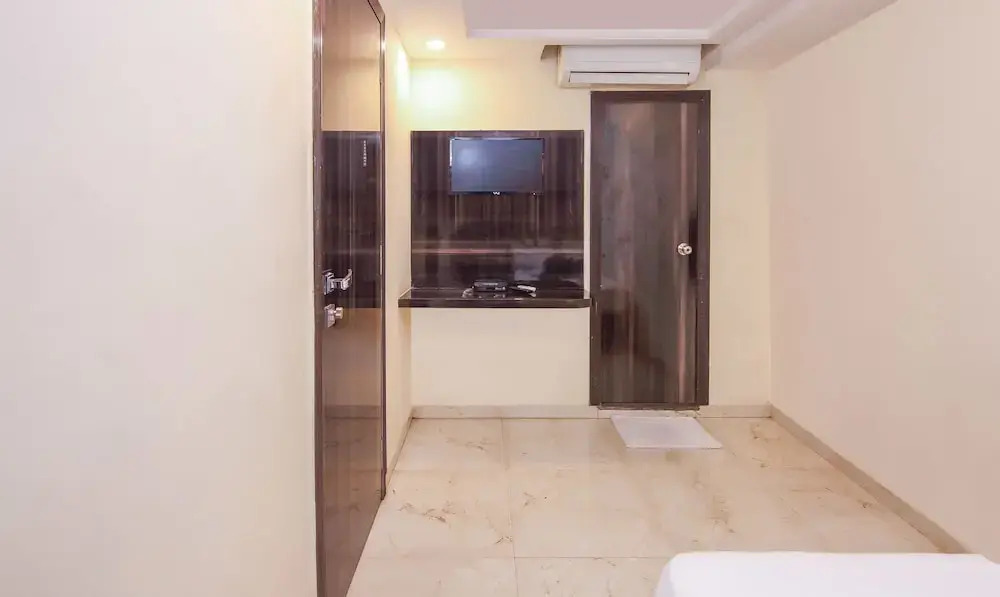 Hotel Palace Residency
