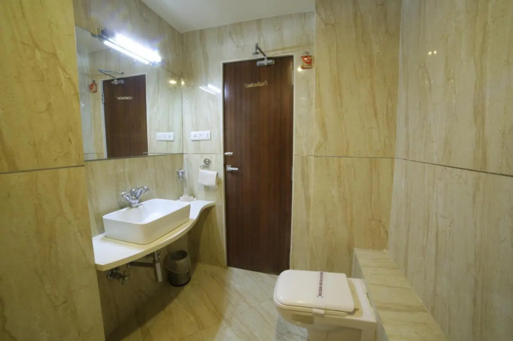 Hotel Grand Pragati