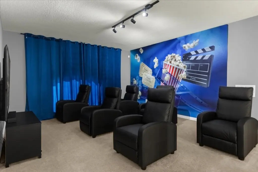 4 Bedrooms 3 Bathrooms Veranda Palms 4461 Np