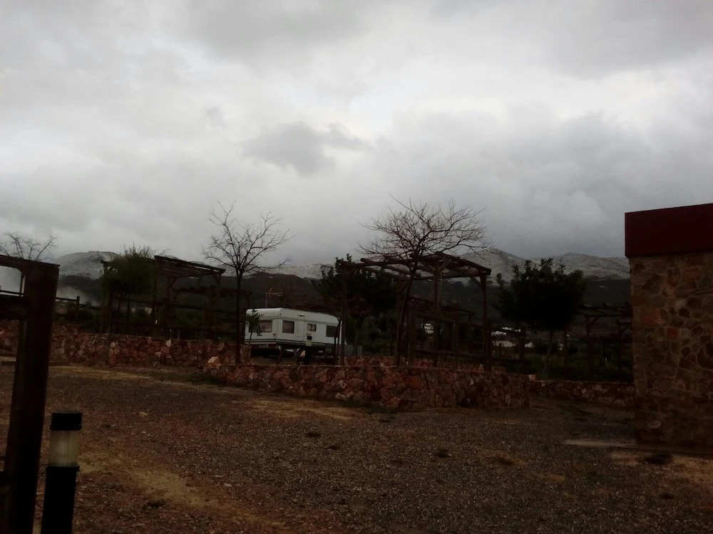 Camping Almocita