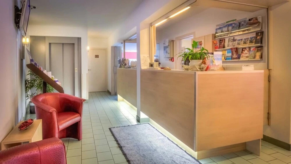 Hotel Infotel