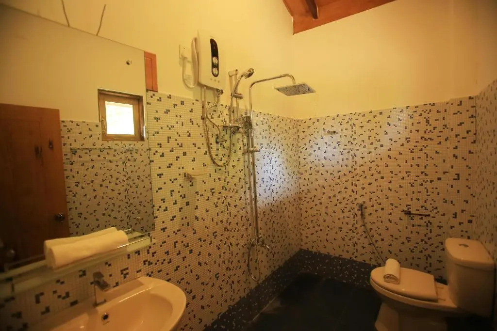 Jungle Hut Resort Sigiriya