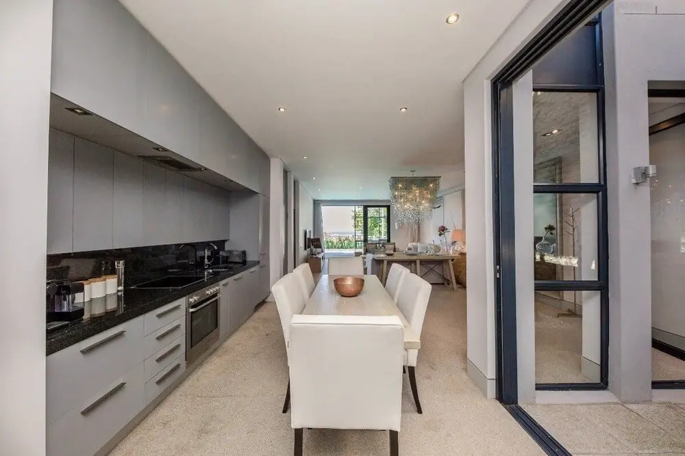 Loader Villa