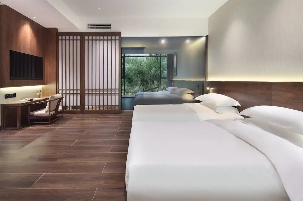 Riverside Wing Hotel Guilin