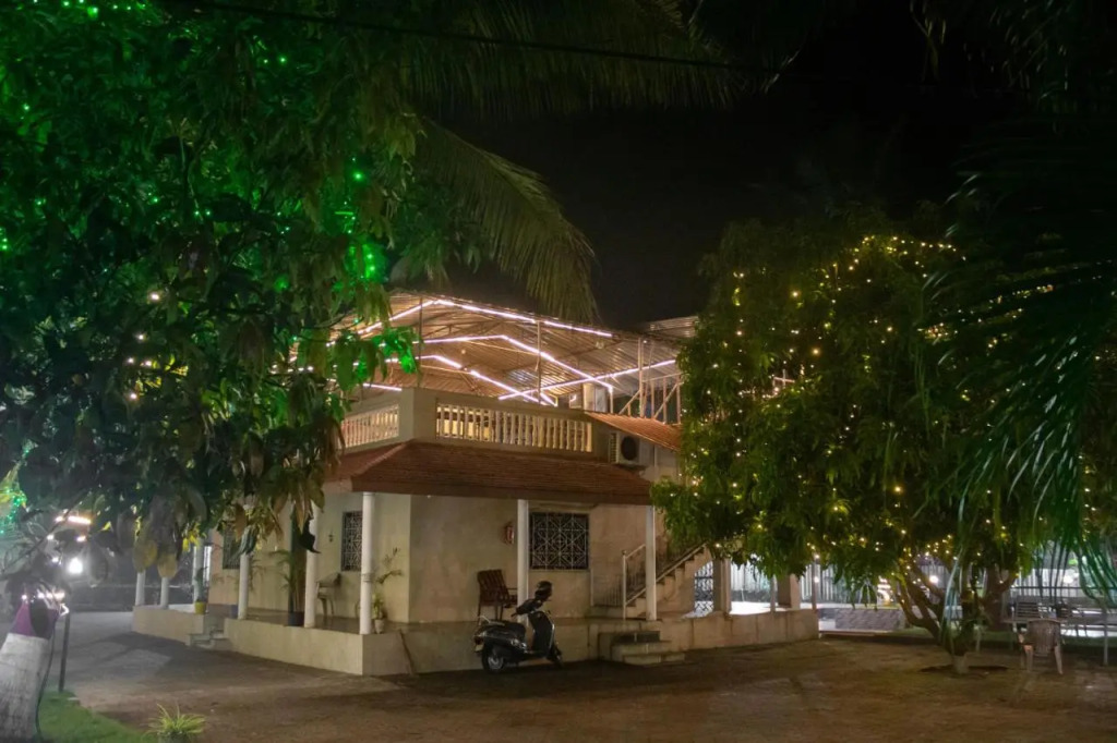 Kings Hotel And Resort