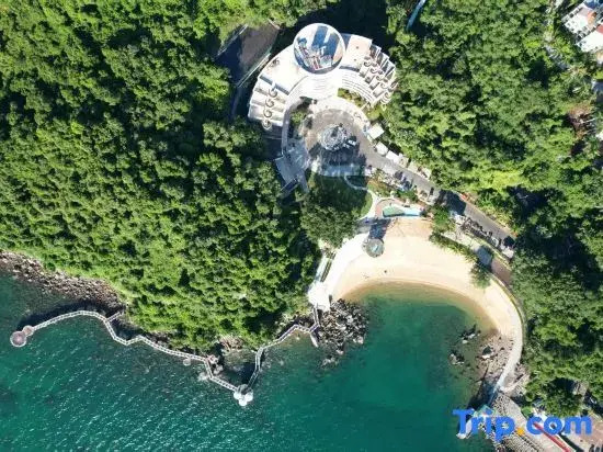 Shenzhen Wuzhou Mountain and Sea Bay Hotel