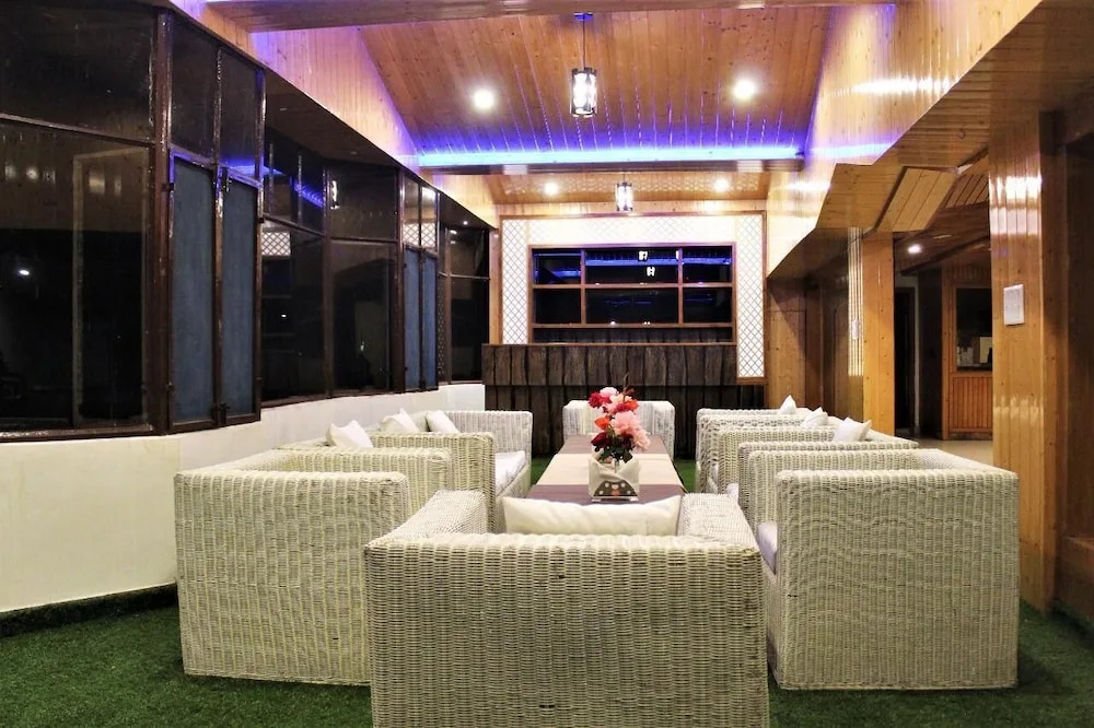 Hotel Golf Links, Mashobra