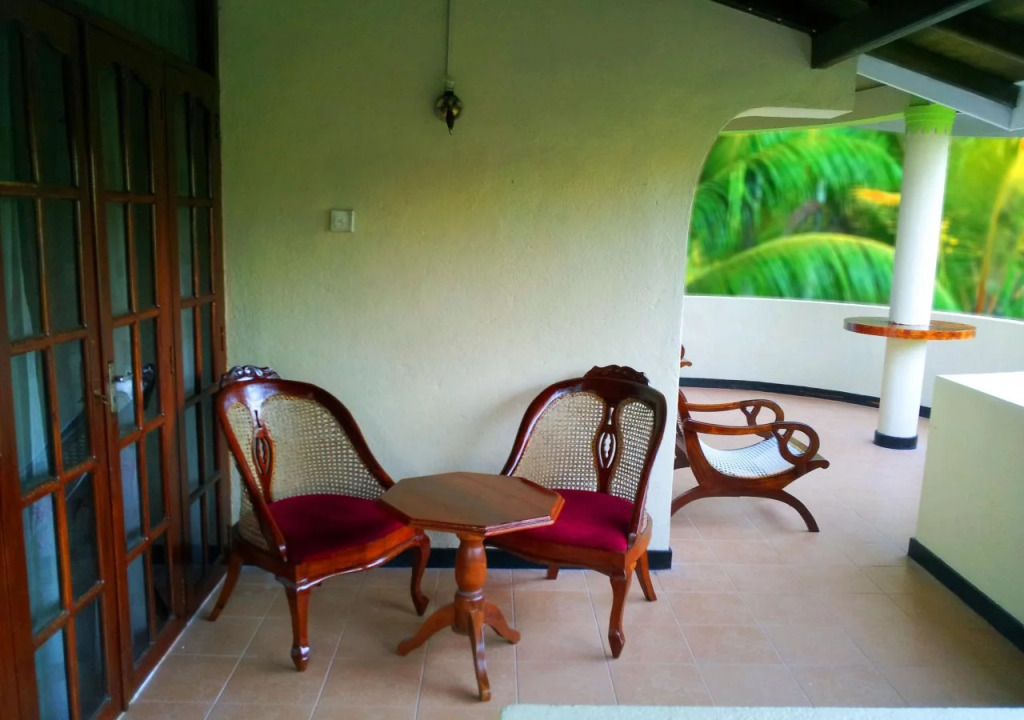Tony Guest House