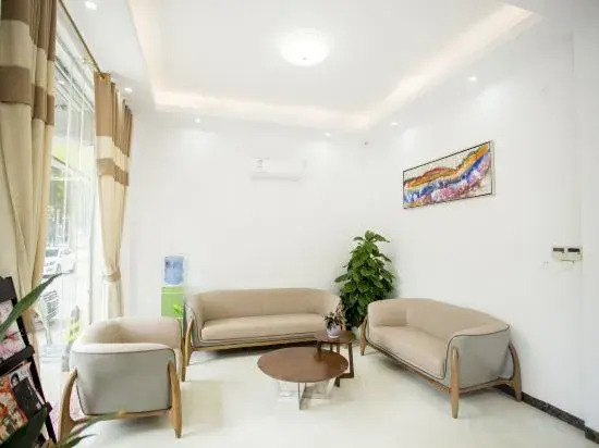 Wanjin Convenience Hotel (Beihai Qiaogang Fengqing Street)