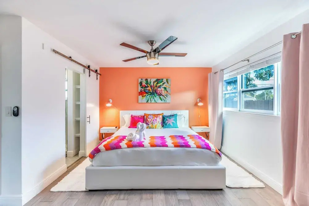 Pool, Hot Tub & Putting Green Near Deerfield Beach Oasis on Fourth by Avantstay