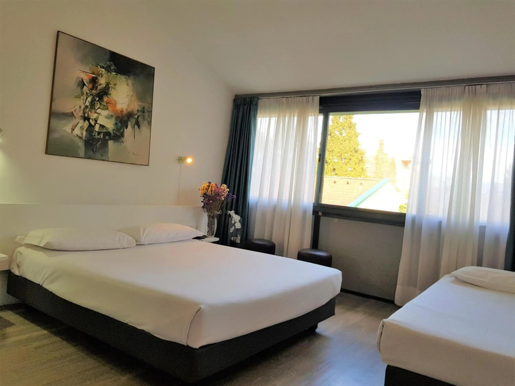 Green Hotel