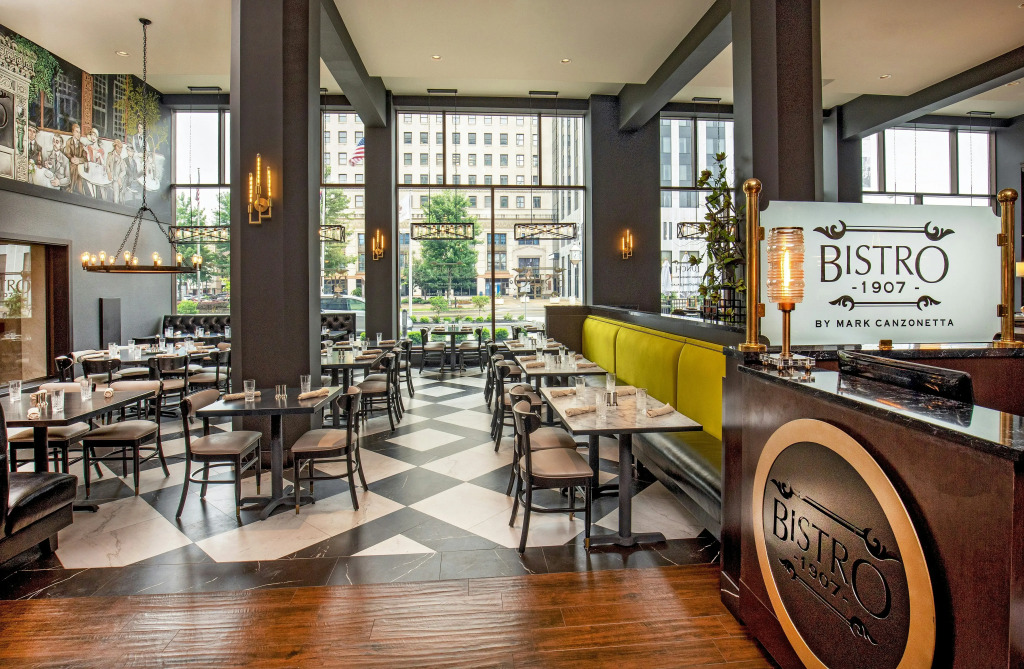 Doubletree By Hilton Youngstown Downtown